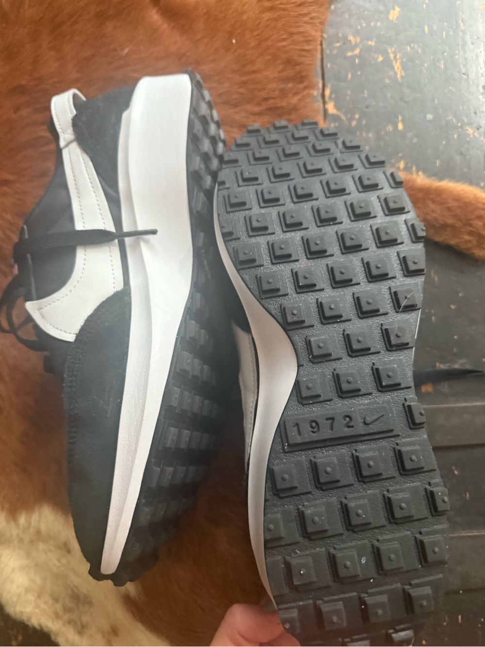 Nike Waffle Debut Black White Sneakers Women’s Size 9 NWT - Picture 11 of 11